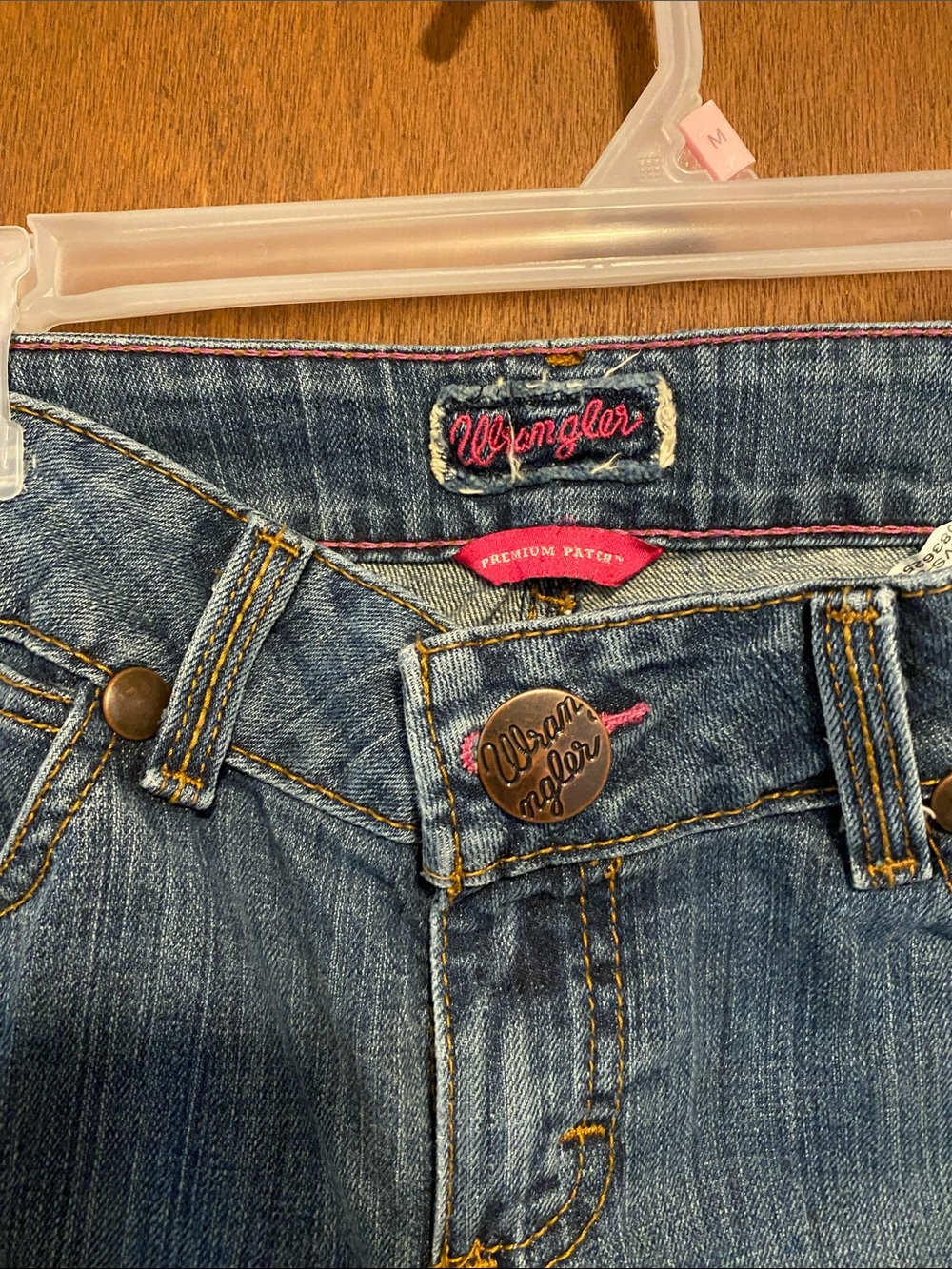 Wrangler Women’s Blue Boot Cut Jeans - Picture 3 of 6